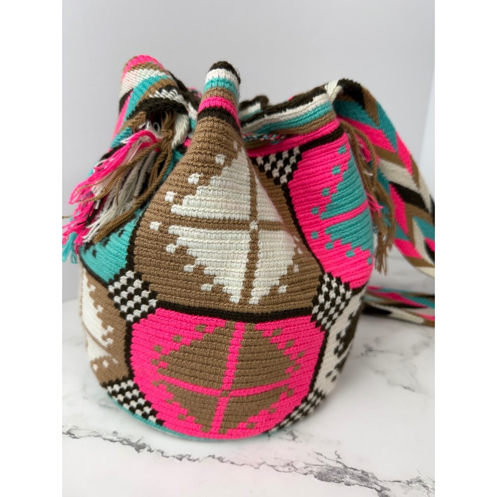 Wayuu Mochila Handmade Crochet Bag Pink Teak Geometric Design Boho - Picture 4 of 6